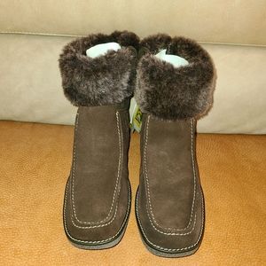 Spring Step suede boots